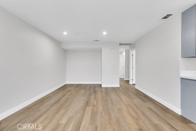 1234 W 89th Street, Los Angeles CA: https://media.crmls.org/medias/4d5bfd68-fdef-4eef-852f-878b3d30f26c.jpg