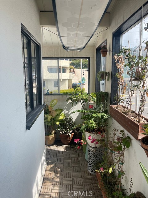 227 44th Street, Manhattan Beach, California 90266, ,Residential Income,Sold,44th,SB23092050