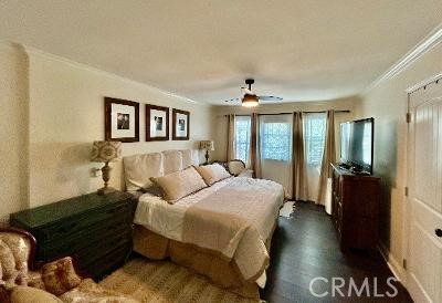 1955 N Los Robles Avenue, Pasadena CA: https://media.crmls.org/medias/4d5c8fd3-eb56-4b92-bb67-f2cdd92e5b5f.jpg