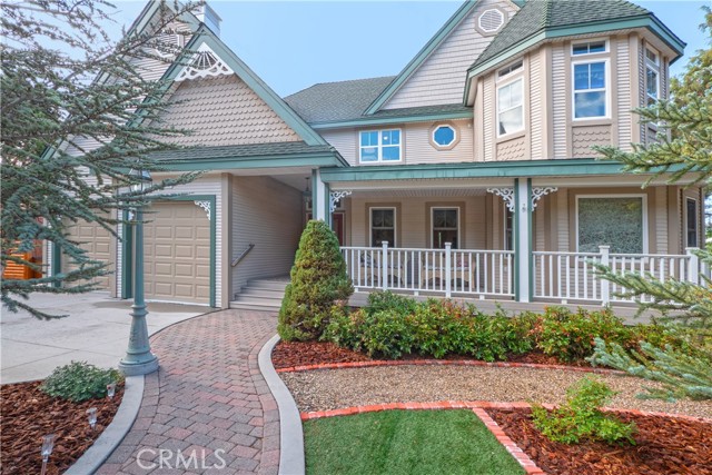 Detail Gallery Image 3 of 75 For 42425 Bear Loop, Big Bear Lake,  CA 92314 - 3 Beds | 3/1 Baths