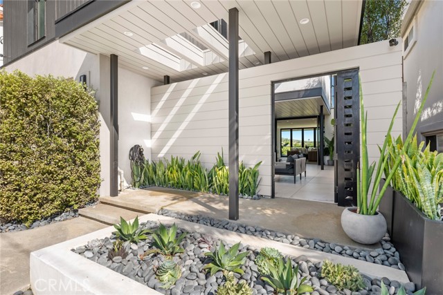 Detail Gallery Image 48 of 53 For 504 Hazel Dr, Corona Del Mar,  CA 92625 - 4 Beds | 3/1 Baths