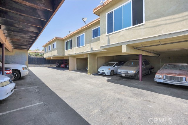 1212 W 107th Street, Los Angeles CA: https://media.crmls.org/medias/4d5e33d6-0ecd-4d09-872b-6960acc2cfe1.jpg