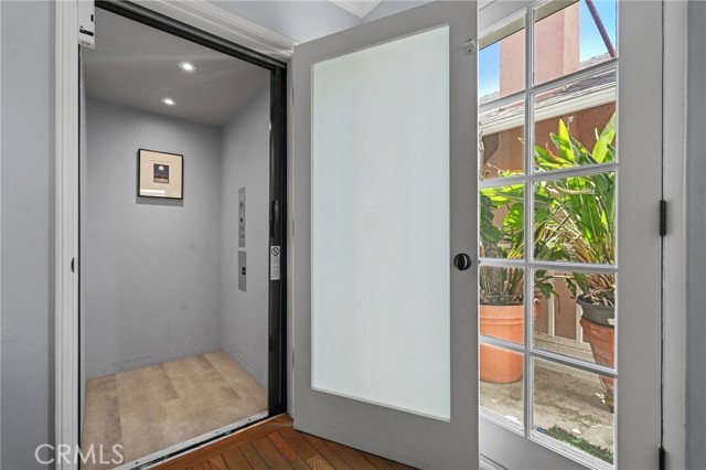 1800 Highland Avenue, Manhattan Beach CA: https://media.crmls.org/medias/4d5e6c2a-d8f4-496f-b57c-25c0e39b3c39.jpg