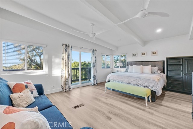 Image 26 of 49 For 2120 Fairview