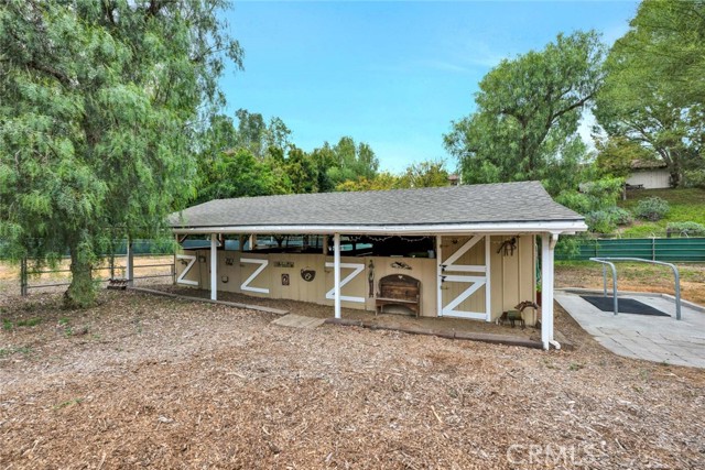 Detail Gallery Image 22 of 28 For 508 Green Acre Dr, Fullerton,  CA 92835 - 4 Beds | 2/1 Baths