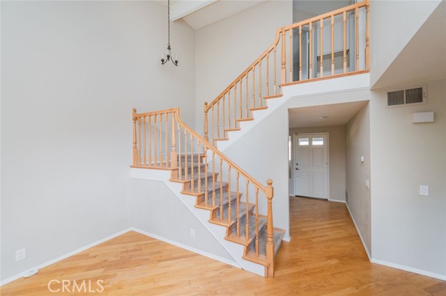 Detail Gallery Image 15 of 24 For 96 Stanford Ct, Irvine,  CA 92612 - 2 Beds | 1/1 Baths