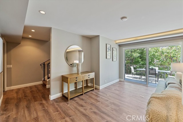 Detail Gallery Image 5 of 38 For 866 Sierra Madre Villa Ave #7,  Pasadena,  CA 91107 - 3 Beds | 2/1 Baths