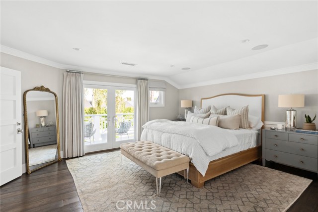 Detail Gallery Image 41 of 73 For 1606 Lincoln Ln, Newport Beach,  CA 92660 - 5 Beds | 3/1 Baths