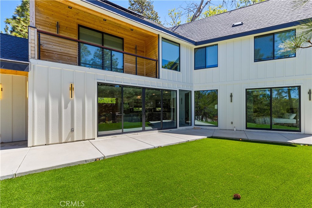 1021 Teakwood Drive