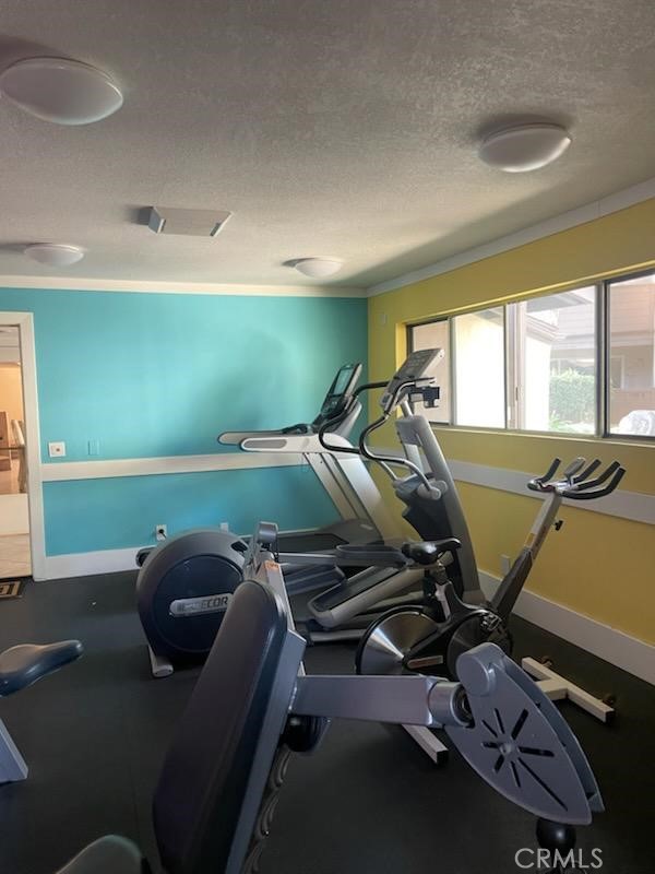 1340 Cabrillo Park Drive, Santa Ana CA: https://media.crmls.org/medias/4d60b5ef-4455-46e7-9d1d-618e9ace7ae4.jpg