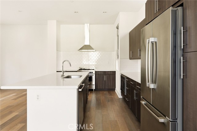 Detail Gallery Image 7 of 25 For 2201 Tom Mix, Silver Lake Los Angeles,  CA 90026 - 2 Beds | 2/1 Baths