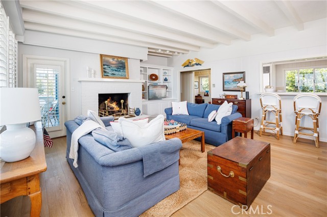 Detail Gallery Image 8 of 24 For 960 Cliff Dr, Laguna Beach,  CA 92651 - 3 Beds | 3 Baths