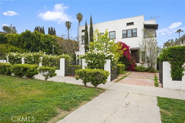 1860 Winona Boulevard, Los Angeles CA: https://media.crmls.org/medias/4d64baae-e59d-4df6-9eef-deac66371314.jpg