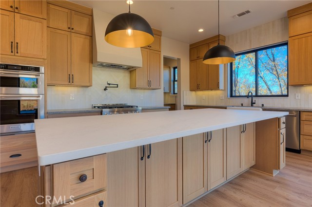 461 Tigertail, Paradise CA: https://media.crmls.org/medias/4d6575e0-0627-453d-8bee-cf6b9e06c8b1.jpg