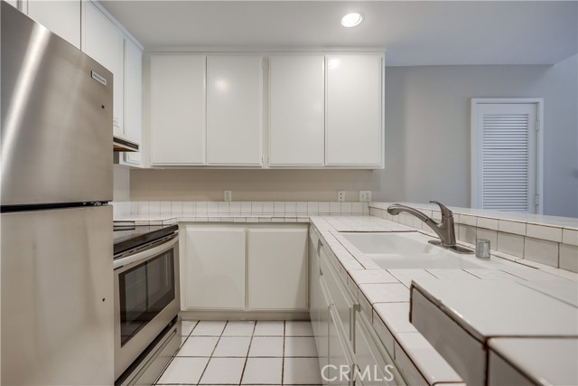 23521 Avenida La Caza, Coto de Caza CA: https://media.crmls.org/medias/4d66434d-ec3f-4d39-9535-d58cba491a30.jpg