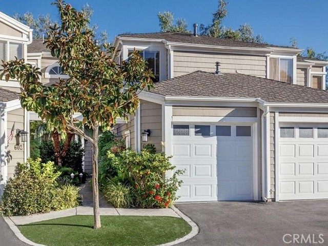 601 San Nicholas Court, Laguna Beach CA: https://media.crmls.org/medias/4d6702a3-9e46-4b89-90b3-954106024fdd.jpg