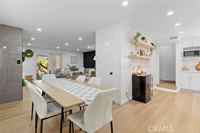 Detail Gallery Image 7 of 43 For 16782 Heritage Ln, Huntington Beach,  CA 92647 - 4 Beds | 2 Baths