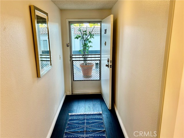 Detail Gallery Image 16 of 20 For 4242 Stansbury Ave #203,  Sherman Oaks,  CA 91423 - 2 Beds | 2 Baths