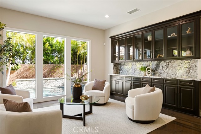 Image 24 of 75 For 2282 Rosecrans Court