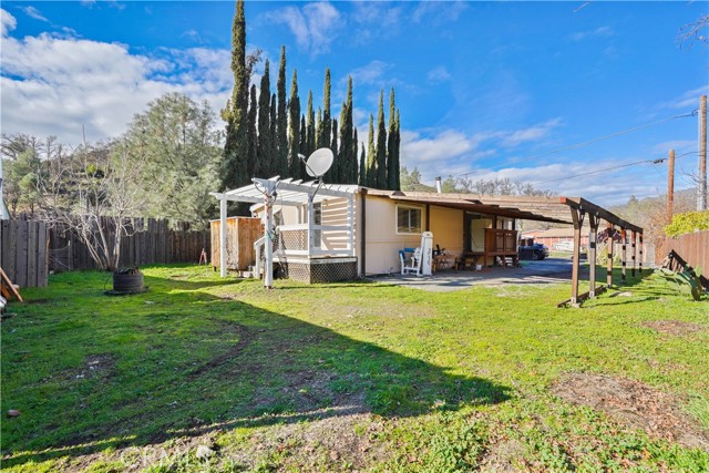 Detail Gallery Image 19 of 39 For 16700 Fox Way, Clearlake Oaks,  CA 95423 - 3 Beds | 2 Baths