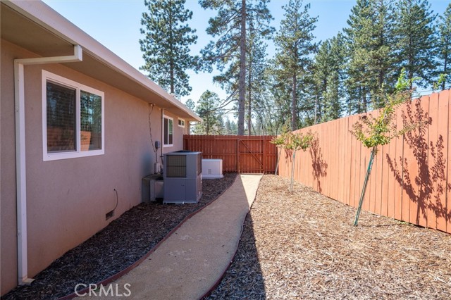 6354 Berkshire Avenue, Paradise CA: https://media.crmls.org/medias/4d684876-17c2-4684-aeb9-cd4eccb708e8.jpg