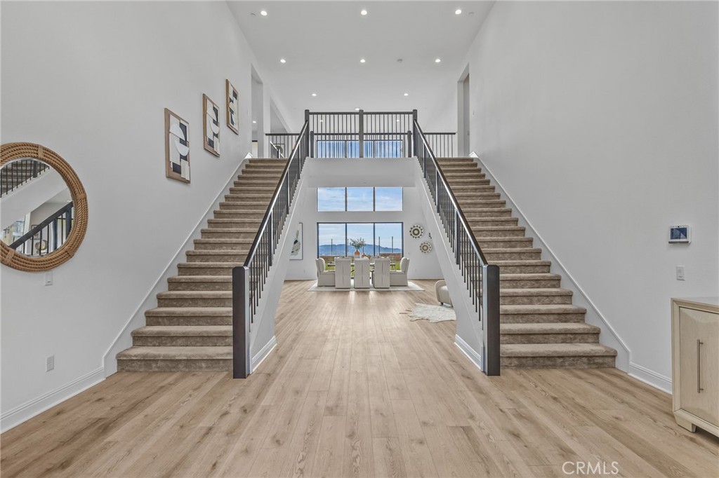 MLS #OC25254359 image #5