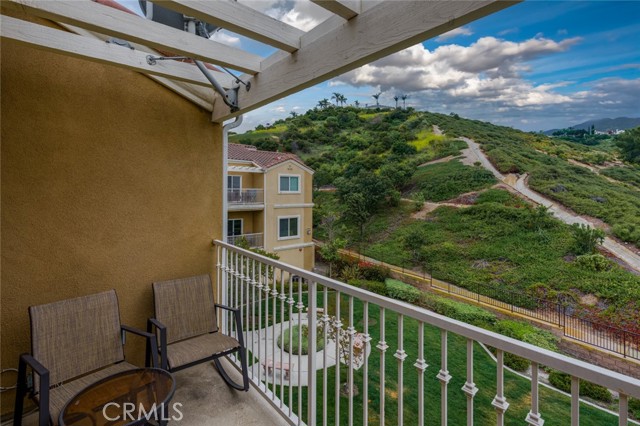 Detail Gallery Image 32 of 49 For 2832 Green River Rd #102,  Corona,  CA 92882 - 2 Beds | 2/1 Baths