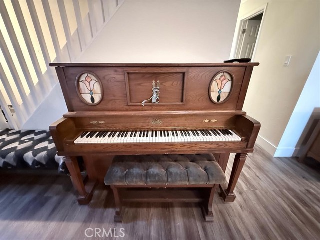 Detail Gallery Image 12 of 25 For 286 Terrace, Lake Arrowhead,  CA 92352 - 2 Beds | 1 Baths