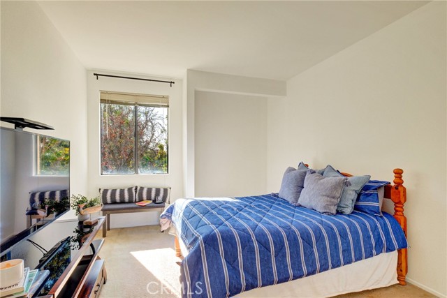 Detail Gallery Image 9 of 25 For 4200 via Arbolada #104,  Los Angeles,  CA 90042 - 1 Beds | 1 Baths