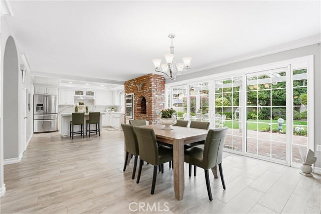 Detail Gallery Image 16 of 45 For 980 S Rutgers Circle, Anaheim Hills,  CA 92807 - 3 Beds | 3 Baths