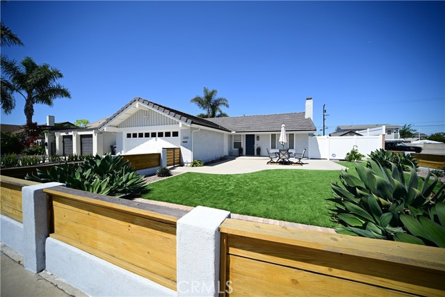 Detail Gallery Image 2 of 39 For 21651 Hilaria, Huntington Beach,  CA 92646 - 3 Beds | 2 Baths