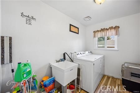 https://media.crmls.org/medias/4d6b9baf-25c7-486b-82ad-5784e219566f.jpg?preset=X-Large