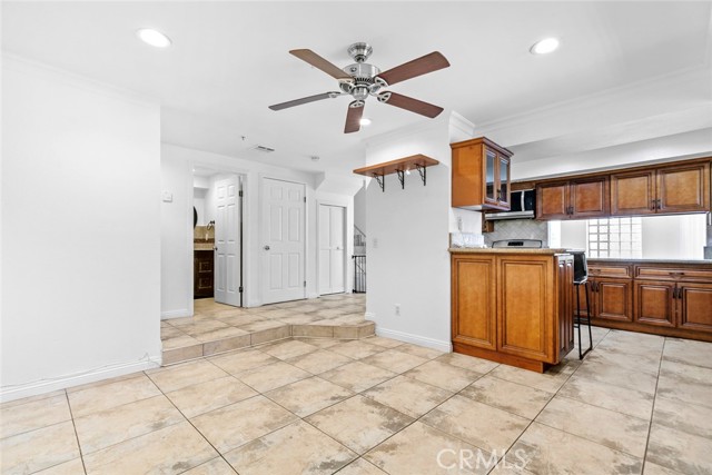 Detail Gallery Image 12 of 54 For Address Is Not Disclosed,  Glendale,  CA 91203 - 3 Beds | 3 Baths