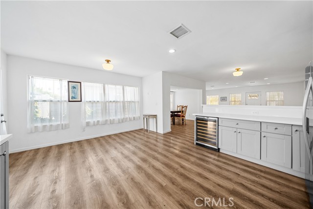 Detail Gallery Image 16 of 49 For 202 Mira Mar Ave, Long Beach,  CA 90803 - 4 Beds | 3 Baths