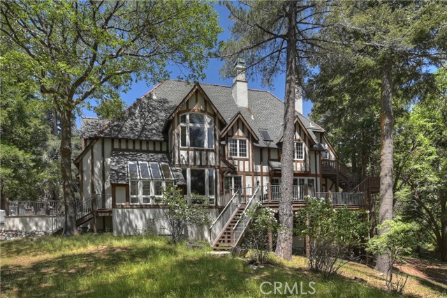 29223 Pigeon Hawk Lane, Lake Arrowhead CA: https://media.crmls.org/medias/4d6d51fa-16cc-42d0-9e09-e874ee719caf.jpg