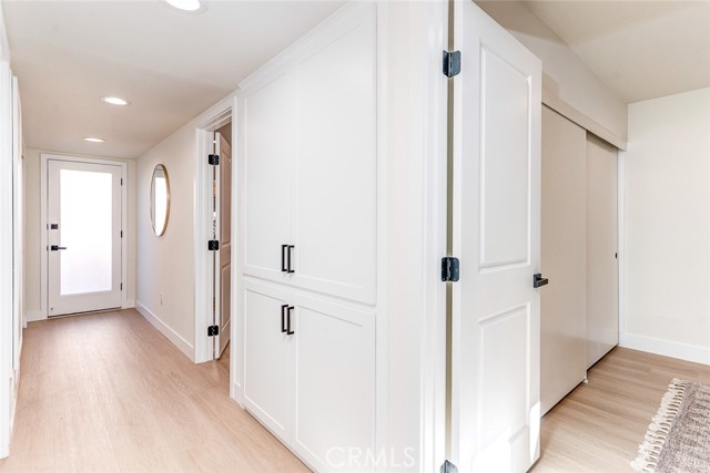 26 Seton, Irvine CA: https://media.crmls.org/medias/4d6dc03b-b526-4b09-a541-6bf089b8d35e.jpg