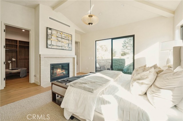 Detail Gallery Image 38 of 56 For 5136 Nagle Ave, Sherman Oaks,  CA 91423 - 6 Beds | 6/2 Baths