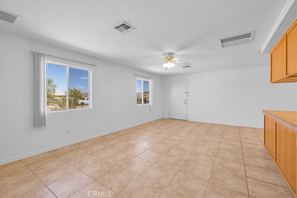 MLS #JT25105057 image #9
