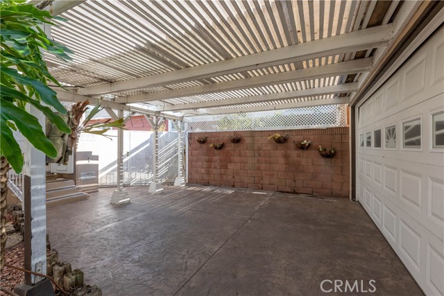 3139 Chestnut Avenue, Long Beach CA: https://media.crmls.org/medias/4d6fc097-cba9-4829-ab03-37a17e372567.jpg