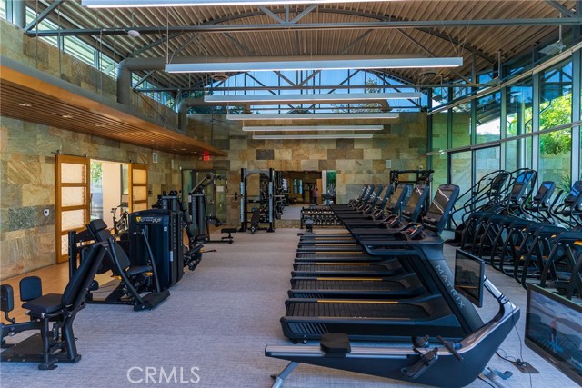 31 Soho, Irvine CA: https://media.crmls.org/medias/4d7056b2-087a-4906-b979-048f400b8079.jpg