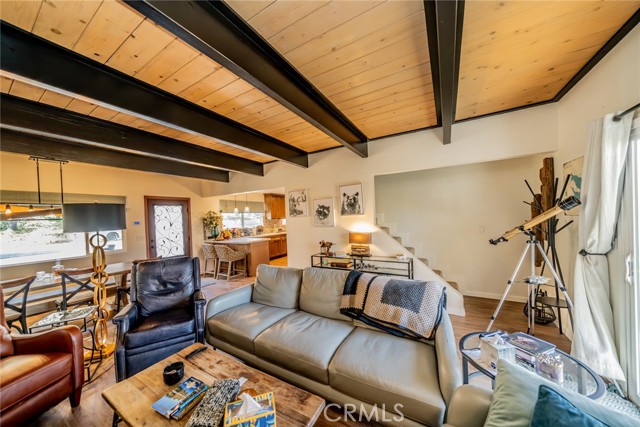 Detail Gallery Image 15 of 56 For 1181 Voltaire, Lake Arrowhead,  CA 92352 - 4 Beds | 3 Baths