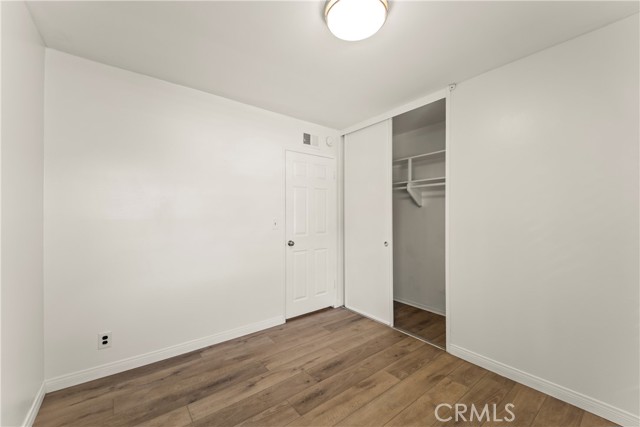 4922 Scenario Drive Drive, Huntington Beach CA: https://media.crmls.org/medias/4d70879a-bb60-4c0c-a952-ab5a82192150.jpg