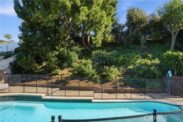 Detail Gallery Image 33 of 42 For 6320 Fairlynn, Yorba Linda,  CA 92886 - 3 Beds | 2 Baths