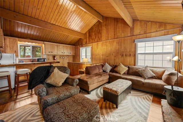 Detail Gallery Image 25 of 42 For 567 Highland, Big Bear Lake,  CA 92315 - 3 Beds | 2 Baths