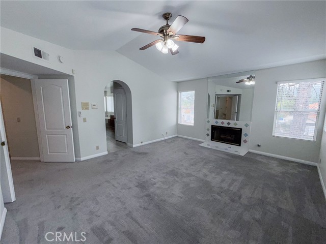 Detail Gallery Image 23 of 55 For 5018 Evanwood Ave, Oak Park,  CA 91377 - 4 Beds | 2/1 Baths