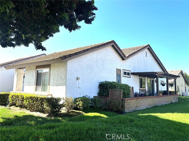 Detail Gallery Image 2 of 9 For 27857 Espinoza, Mission Viejo,  CA 92692 - 2 Beds | 2 Baths