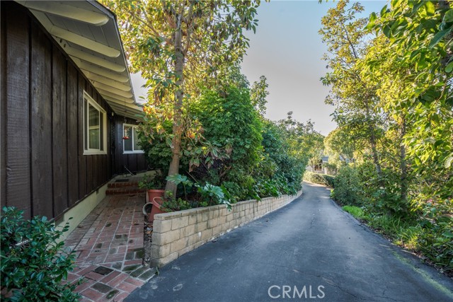 Detail Gallery Image 7 of 20 For 6012 Richfield Rd, Yorba Linda,  CA 92886 - 2 Beds | 2 Baths