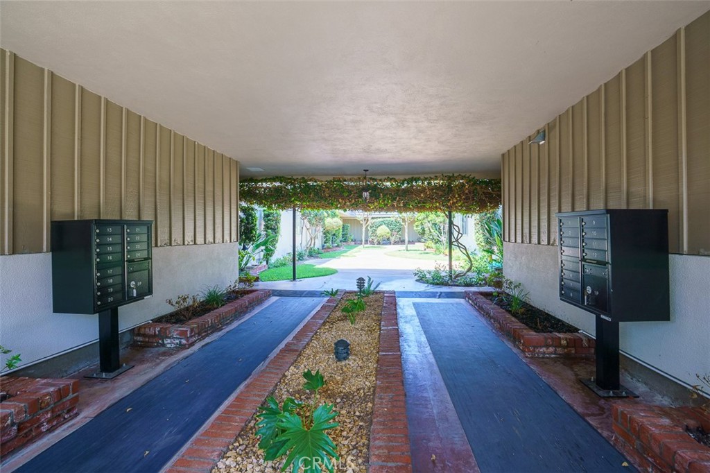 239 S Madison AvenuePasadena img 15