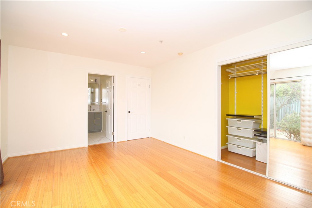 MLS #WS25218705 image #10