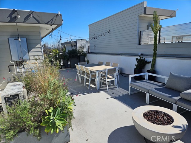 Detail Gallery Image 6 of 70 For 1356 N Fairfax Ave, West Hollywood,  CA 90046 - 3 Beds | 3/1 Baths